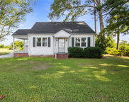 5600 Holland Road, West Suffolk image