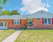 24 Saint Albans Drive, Hampton Langley image