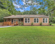 18019 Line Pine Road, Southampton - North image