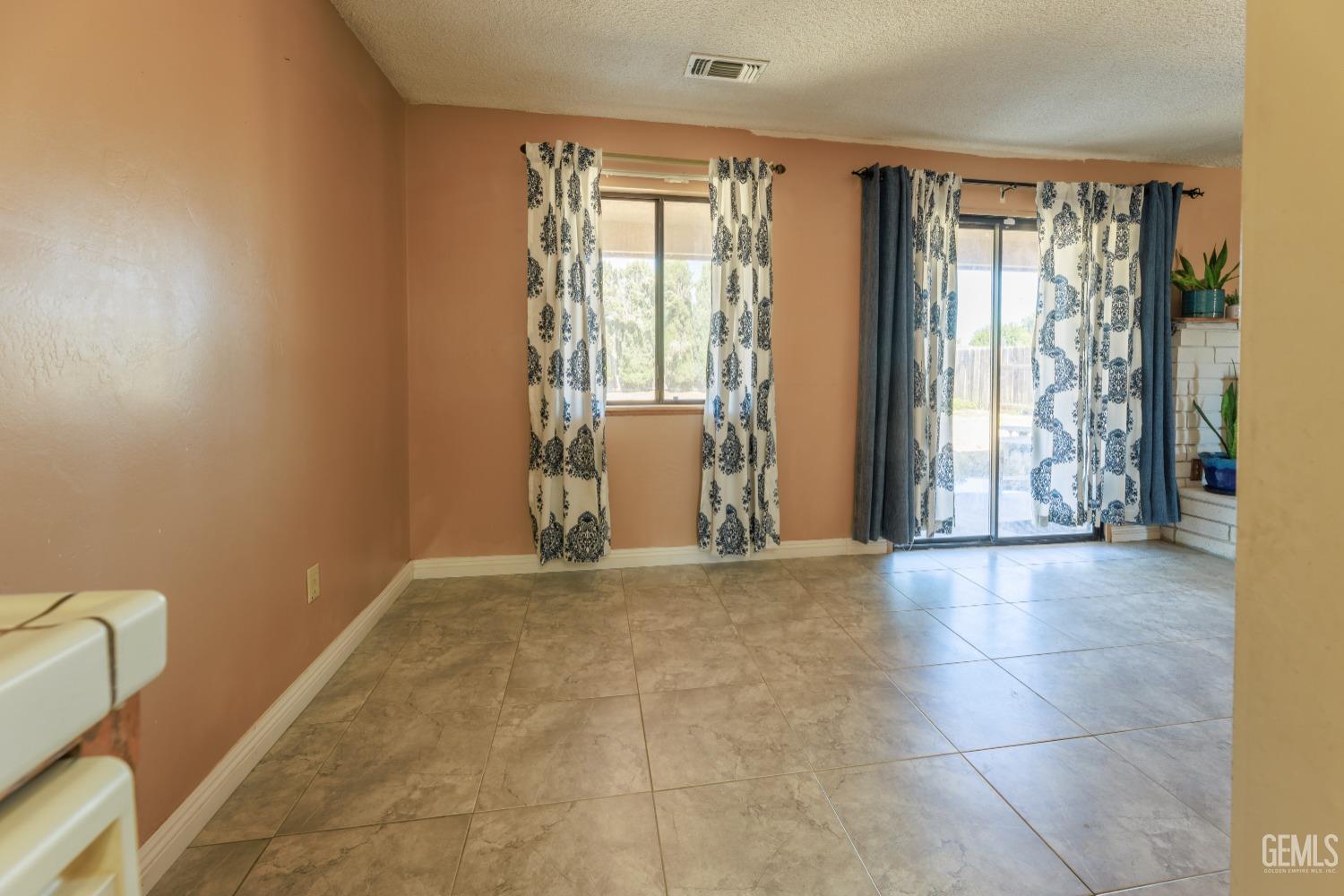 MLS 202308792, 5213 Marina, Bakersfield, CA, 3 Beds, 2 Baths, Zip Code