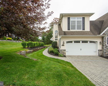 231 Caleb Dr, West Chester