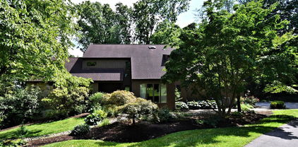 920 Shippen Ln, West Chester