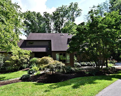 920 Shippen Ln, West Chester