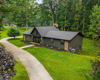 615 Cricklewood Rd, West Chester