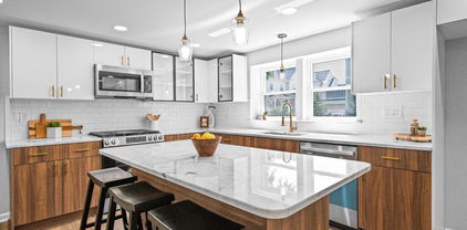 342 E Barnard St, West Chester