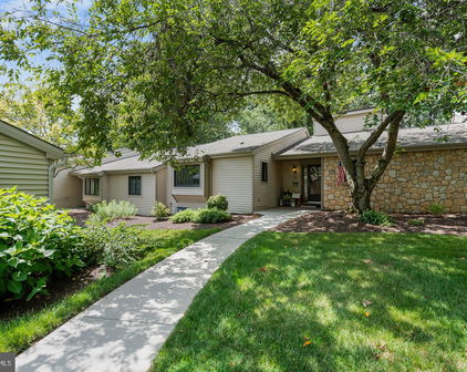 505 Eaton Way Unit #505, West Chester