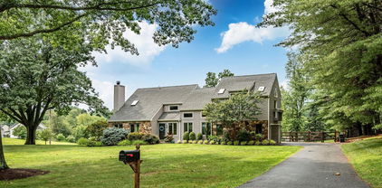 1001 Plumly Rd, West Chester