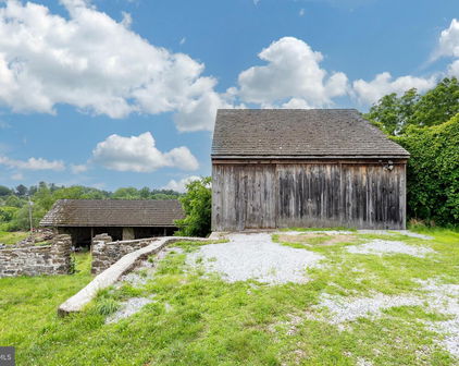 1403 Timber Mill Rd, West Chester