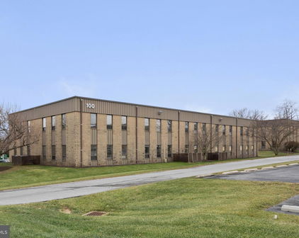 6 Dickinson Dr Unit #114, Glen Mills