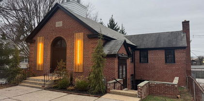 236 E Gay St, West Chester