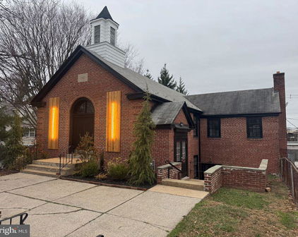 236 E Gay St, West Chester