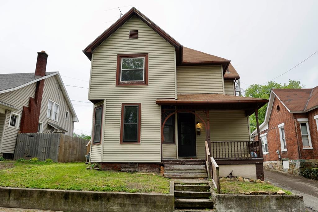 Real estate listing image