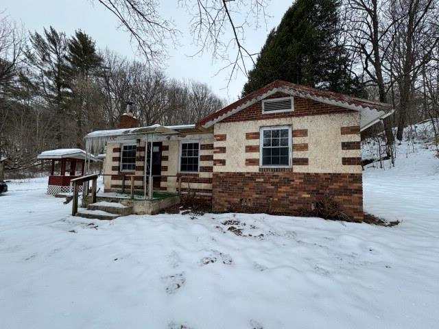 Real estate listing image