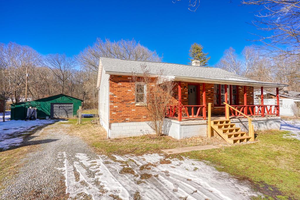 Real estate listing image