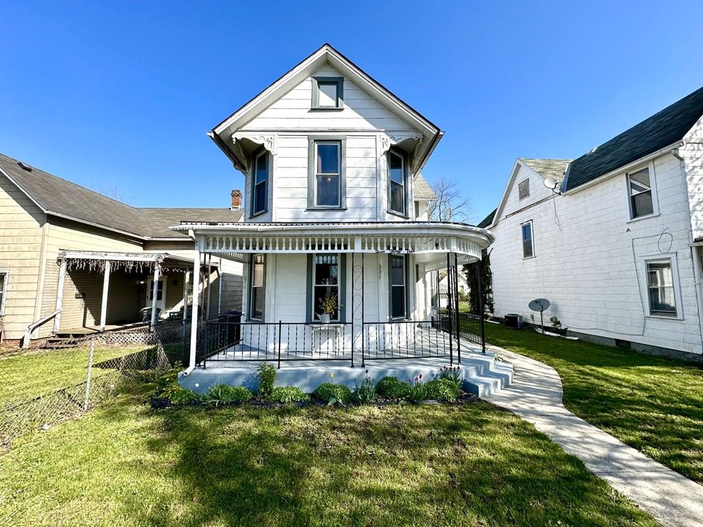 Real estate listing image