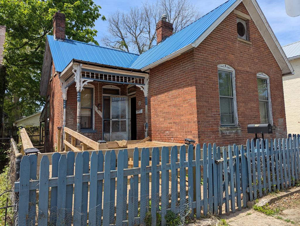 Real estate listing image