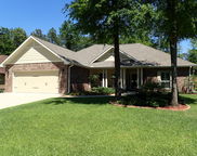 6017 Trestle Street, Crestview image