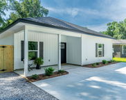695 E Bowers Avenue, Crestview image