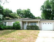 316 Lakeview Drive, Crestview image