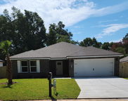 693 E Bowers Avenue, Crestview image