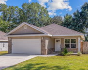 104 Hampton Drive, Crestview image