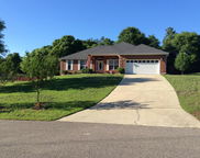 215 Seneca Trail, Crestview image