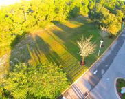 000 Navarre Parkway, Navarre image
