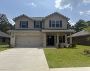 154 Ridgeway Circle, Crestview image